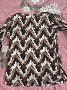 Stylish Brown &amp; White Print Top