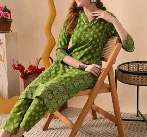 Green Printed Kurta with Pants Set😍