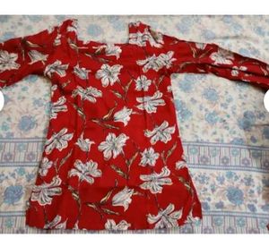 Maroon Floral Bell Sleeve Top