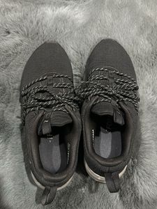 women’s Black Athletic Sneakers