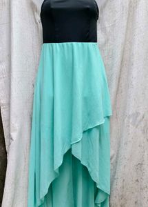Chic Two-Tone Dress