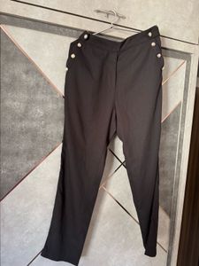 Chic Black Button-Detail Trousers