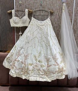 Elegant White Embroidered Lehenga Choli Set