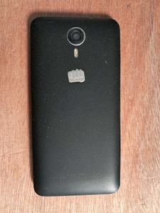 Micromax cracked Screen Smartphone