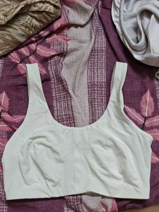 Van Heusen White Sports Bra ( Size- S)