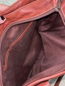 Vintage Chic Red Leather Shoulder Bag