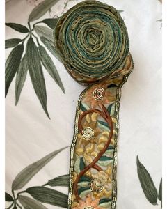 PARSI WORK SEQUENCE LACE ROLL