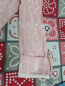 W Printed Open Up Kurta R Shrug