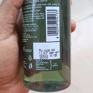 Buds &amp; Berries Acne Fight Face Wash