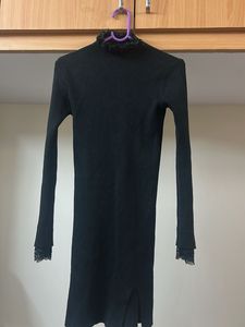 Elegant Black Knit Dress