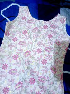 Pretty Floral Sleeveless Dress