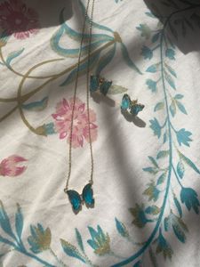 Butterfly Necklace &amp; Earring Set