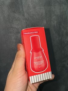 DOT &amp; KEY Strawberry Bright Face Serum