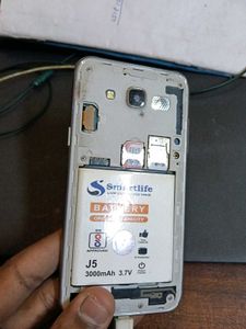 Samsung Galaxy J5 Mobile Phone fully functional