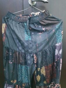 Loose Fit Trousers