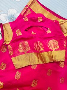 Pink Colour , With Golden Design, With Designer Blouse,