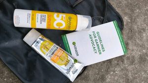 Garnier Sunscreen &amp; Vitamin C Serum
