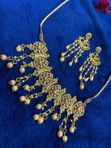 Elegant Gold-Tone Necklace Set