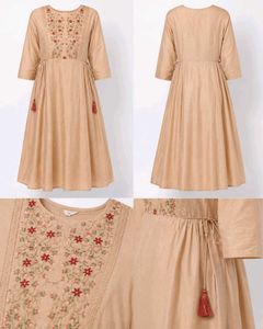Elegant Embroidered Kurta