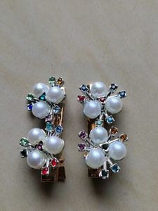 Pearl Hair Clips