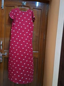 Comfortable Red Printed Nightgown