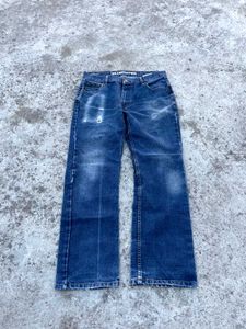 Blue Jeans with Distressed Details
