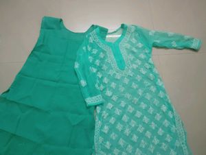 Lucknowi Chikankari Kurti