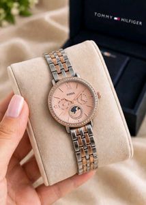 Fossil sun n moon working feature  Watch