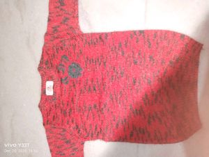 Red &amp; Gray Knitted Sweater