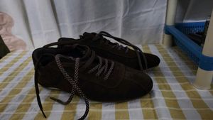 versatile Brown Suede Lace-Up Sneakers🤎
