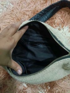 Cozy Crossbody Bag