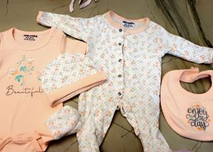 Newborn Floral Outfit Set