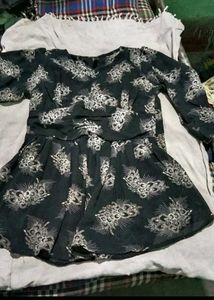 Stylish Printed Peplum Top