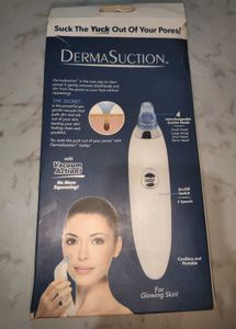 DermaSuction Pore Cleaning Device