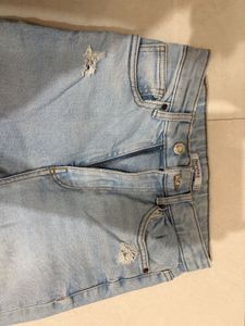 BERSHKA Light Wash Distressed straight fit jeans