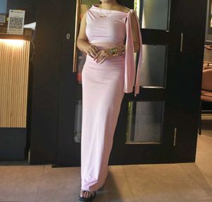 🌹Elegant Pink One-Shoulder Dress🌹