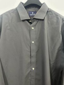 Men's Classic Fit Dress Shirt