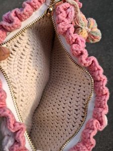 Beautifully made crochet flower hand bag