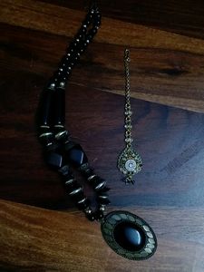 Black &amp; Gold Beaded Brass Jewellery