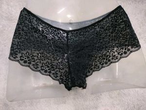 Elegant Black 🖤 Lace Briefs