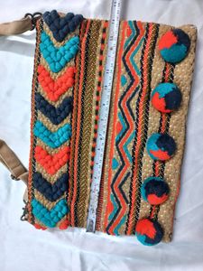 America &amp; beyond pom-pom  bag