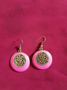Fashionable Dangle Earrings Set