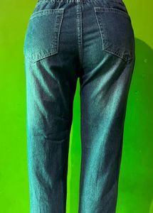Highwaist Ripped Denim Jeans