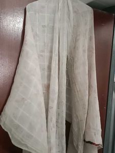 Elegant White Checkered Scarf