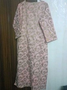 Embroidered Pink Kurta