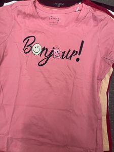 Bundle of 5 Graphic T-Shirts