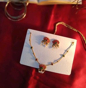 Lotus Design Necklace & Earring Set