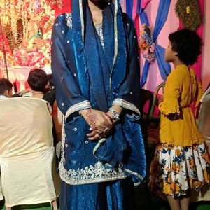 Elegant Blue Embroidered Kurta Set