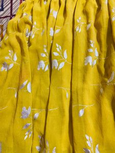 Chic Yellow off shoulder dress