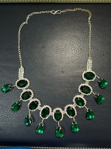 Emerald Green Gemstone Necklace &amp; Earring Set